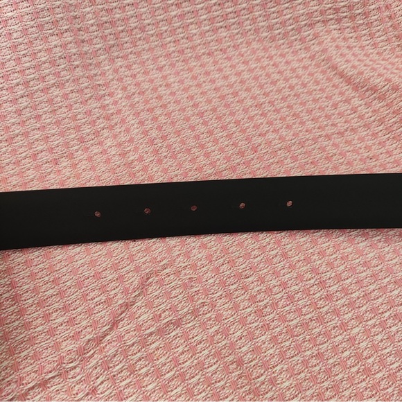 Chanel Vintage-Inspired Textured Gold CC Buckle Belt main image 5
